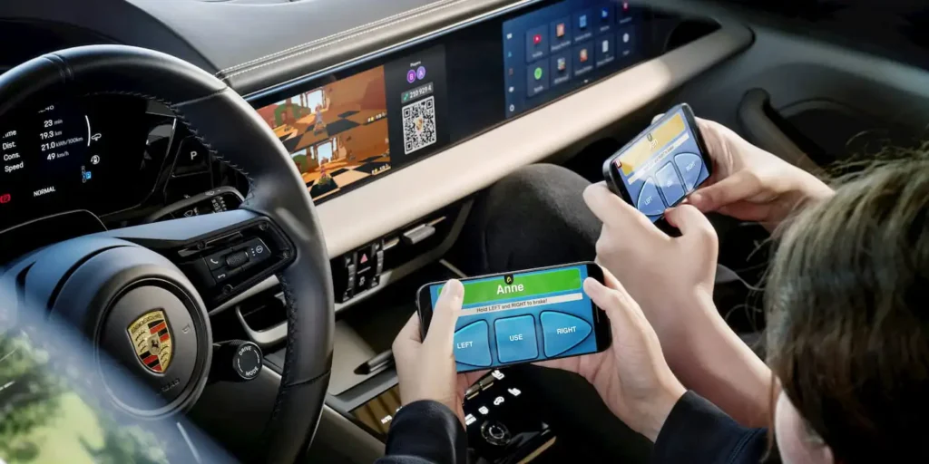 Porsche Macan EV 2026 с системой AirConsole для игр в салоне