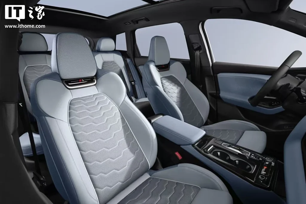 Новый Audi Q6L e-tron на презентации