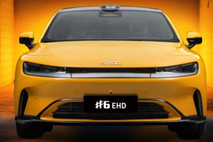 Гибридный седан Smart №6 EHD