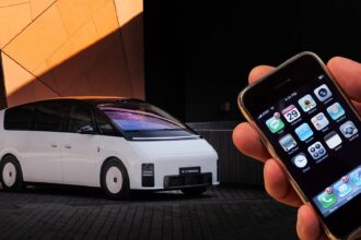Электрический минивэн Li Auto Mega второго поколения