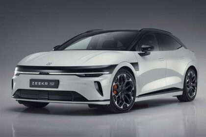 Электромобиль Zeekr на сборочном конвейере завода Volvo в Европе